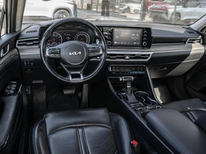 Седан Kia K5 2021 года, 2400000 рублей, Краснодар