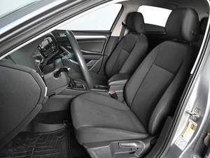 Седан Volkswagen Jetta 2020 года, 1639000 рублей, Аксай