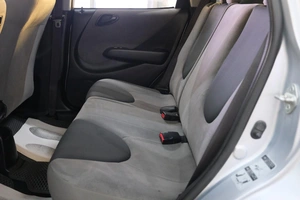 Хетчбэк Honda Fit 2005 года, 579000 рублей, Омск