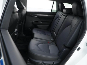Внедорожник Toyota Highlander 2025 года, 5190000 рублей, Москва