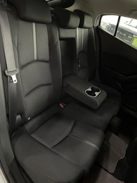 Седан Mazda Axela 2018 года, 1567000 рублей, Солонцы