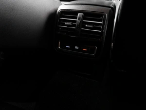 Седан Volkswagen Passat 2016 года, 1979000 рублей, Тюмень