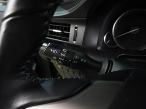 Седан Lexus ES 2018 года, 2989000 рублей, Воронеж