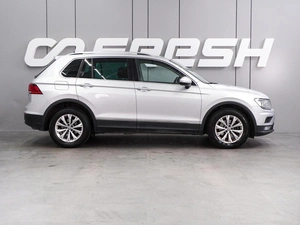 Внедорожник Volkswagen Tiguan 2019 года, 2375000 рублей, Воронеж