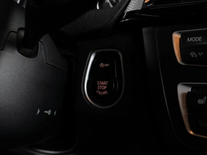 Седан BMW 3 серия 2014 года, 2100000 рублей, Тюмень
