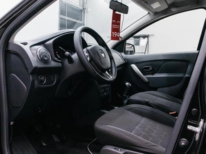 Хетчбэк Renault Sandero Stepway 2018 года, 1049000 рублей, Красноярск