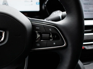 Внедорожник Geely Monjaro 2024 года, 3930000 рублей, Краснодар