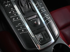 Внедорожник Porsche Macan 2017 года, 3770000 рублей, Ростов-на-Дону