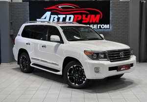 Внедорожник Toyota Land Cruiser 2014 года, 3967000 рублей, Красноярск