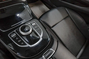 Седан Mercedes-benz E-класс 2019 года, 1899000 рублей, Челябинск