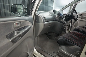 Минивэн Toyota Estima 2003 года, 1050000 рублей, Красноярск