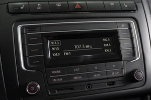 Седан Volkswagen Polo 2016 года, 860000 рублей, Омск
