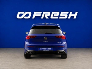 Хетчбэк Volkswagen Golf 2022 года, 2798444 рублей, Москва