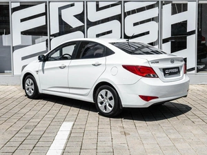Седан Hyundai Solaris 2014 года, 1019444 рублей, Ставрополь