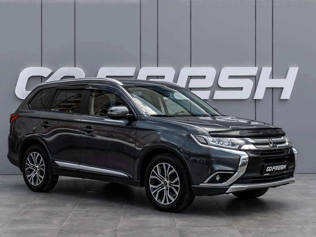 Внедорожник Mitsubishi Outlander 2018 года, 1960000 рублей, Краснодар