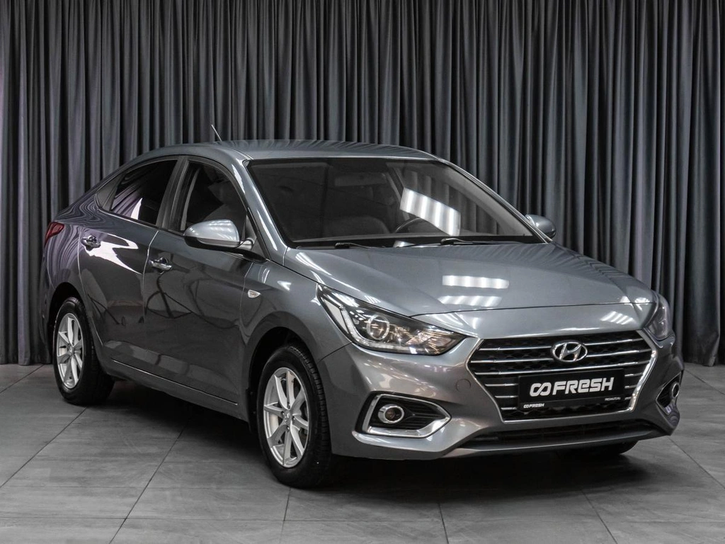 Седан Hyundai Solaris 2018 года, 1499000 рублей, Тюмень