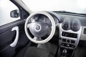 Седан Renault Logan 2010 года, 449000 рублей, Пермь