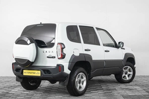 Внедорожник ВАЗ (LADA) Niva Travel 2024 года, 1099000 рублей, Кемерово