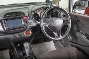 Хетчбэк Honda Fit 2013 года, 1069000 рублей, Томск