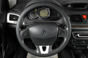 Хетчбэк Renault Megane 2010 года, 649000 рублей, Тюмень