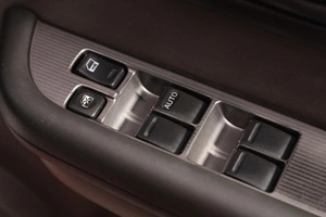 Внедорожник Nissan X-Trail 2005 года, 999000 рублей, Новосибирск