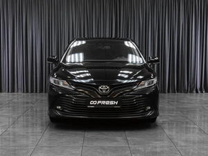 Седан Toyota Camry 2019 года, 2499000 рублей, Тюмень