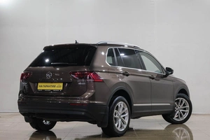 Внедорожник Volkswagen Tiguan 2019 года, 3099000 рублей, Новокузнецк