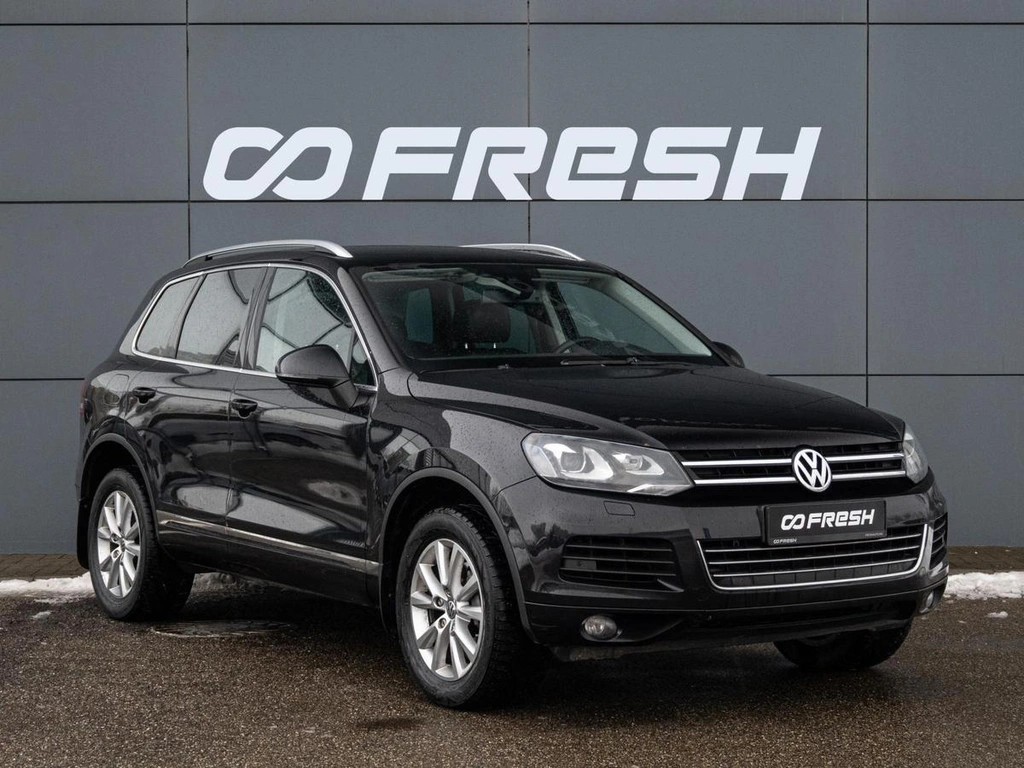 Внедорожник Volkswagen Touareg 2014 года, 2410000 рублей, Краснодар