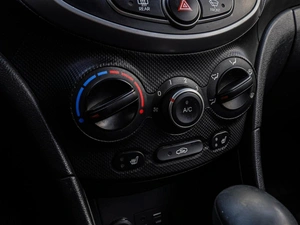 Хетчбэк Hyundai Solaris 2015 года, 960000 рублей, Краснодар