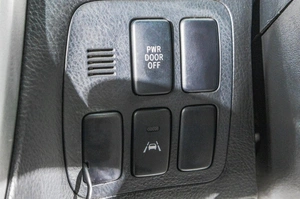 Минивэн Toyota Alphard 2008 года, 1579000 рублей, Барнаул
