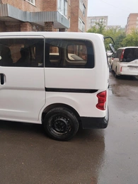 Минивэн Nissan NV200 2010 года, 930000 рублей, Красноярск