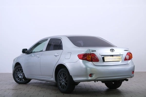 Седан Toyota Corolla 2008 года, 1049000 рублей, Омск