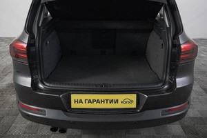 Внедорожник Volkswagen Tiguan 2016 года, 1699000 рублей, Кемерово