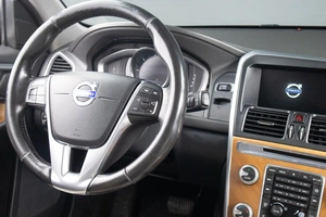 Внедорожник Volvo XC60 2015 года, 2049000 рублей, Оренбург