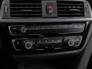 Седан BMW 3 серия 2017 года, 2349000 рублей, Тюмень