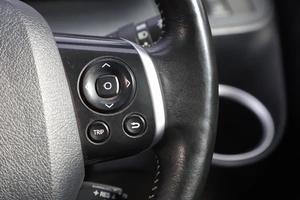 Минивэн Toyota Sienta 2020 года, 1899000 рублей, Новосибирск