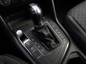 Внедорожник Volkswagen Tiguan 2018 года, 2250000 рублей, Краснодар