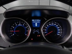 Седан Hyundai Elantra 2012 года, 989000 рублей, Тюмень