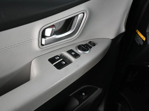 Минивэн Hyundai Grand Starex 2019 года, 5219000 рублей, Аксай