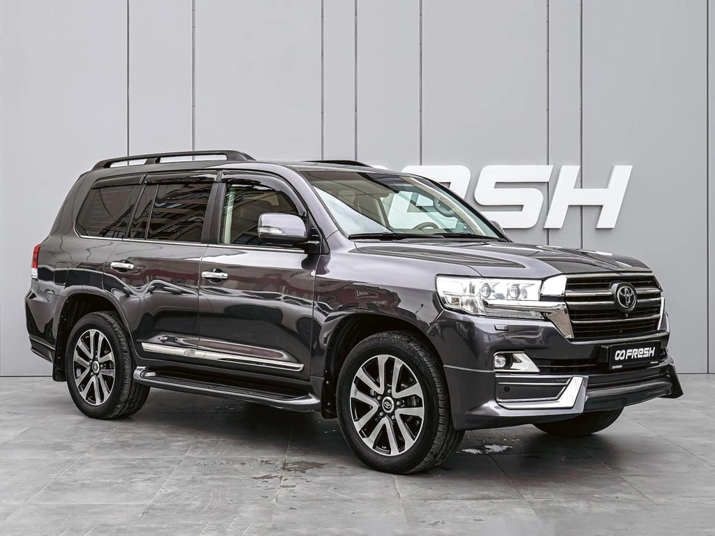 Внедорожник Toyota Land Cruiser 2019 года, 7350000 рублей, Краснодар
