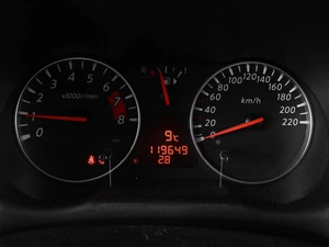 Хетчбэк Nissan Note 2010 года, 919000 рублей, Ростов-на-Дону
