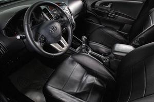 Хетчбэк Kia Ceed 2011 года, 559000 рублей, Сургут