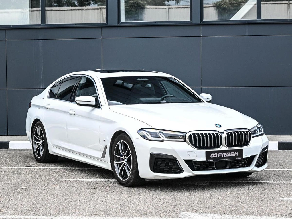 Седан BMW 5 серия 2022 года, 4724000 рублей, Кирилловка