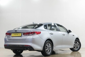 Седан Kia Optima 2017 года, 2099000 рублей, Новокузнецк