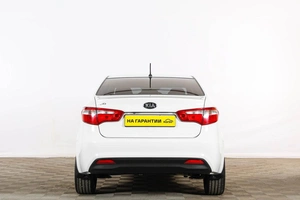 Седан Kia Rio 2014 года, 1049000 рублей, Тюмень