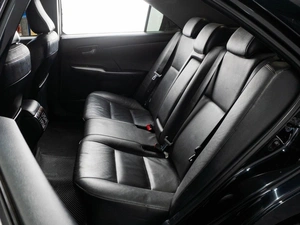 Седан Toyota Camry 2015 года, 1810000 рублей, Тюмень