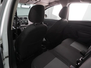 Седан Renault Logan Stepway 2022 года, 1299000 рублей, Воронеж