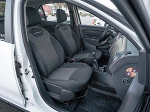 Седан Renault Logan Stepway 2019 года, 999000 рублей, Нижний Новгород