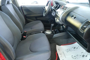 Хетчбэк Honda Jazz 2006 года, 679000 рублей, Омск