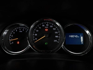 Седан Renault Logan 2016 года, 779000 рублей, Воронеж